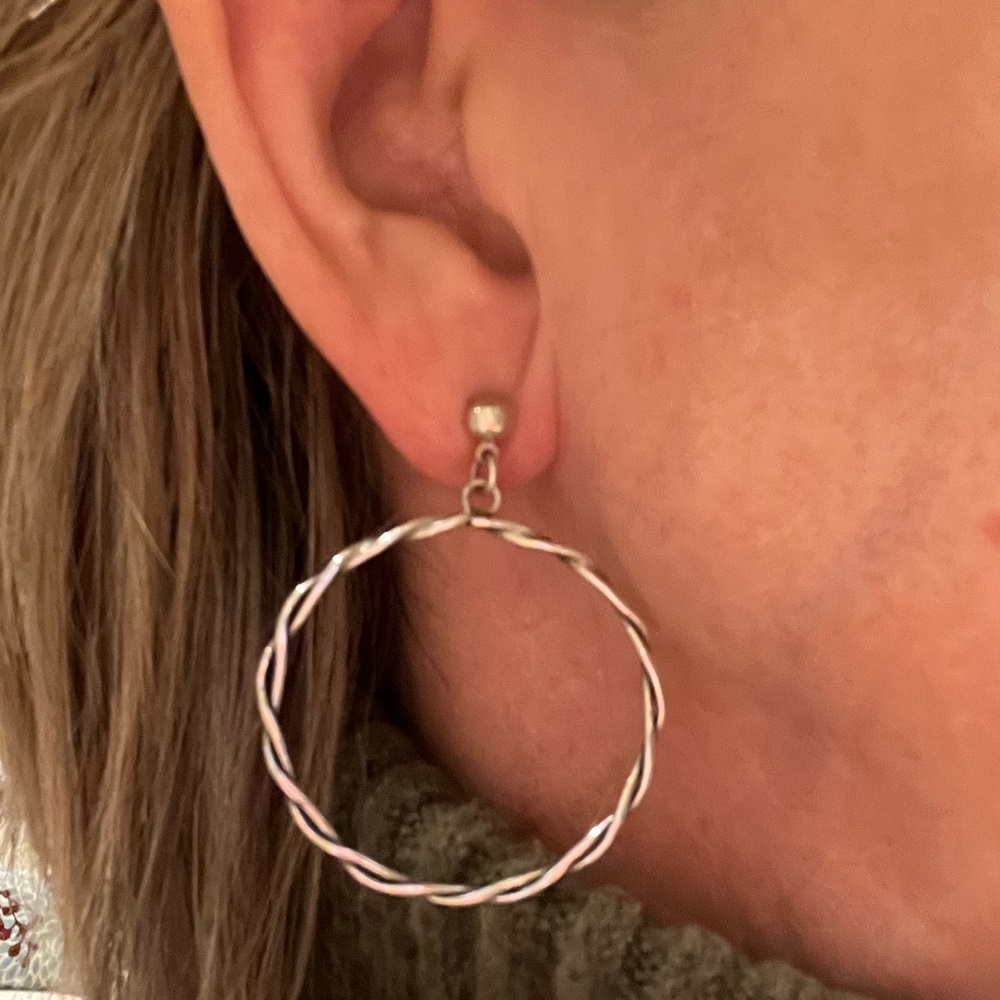 Silver twist hoop earrings